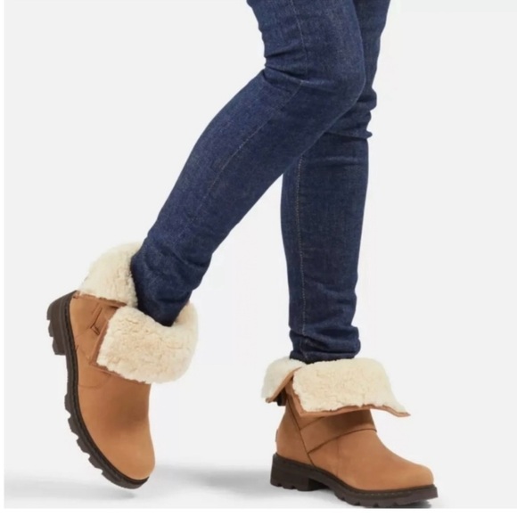 🆕❄️SOREL WATERPROOF MOTO BOOTS - Picture 5 of 15